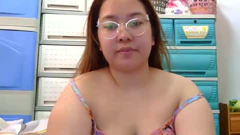 MommyMarie-Singlemom of 2. online show from 11-03-25, 04:14