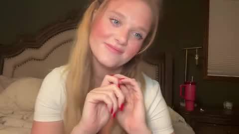 booksnlooksgirl online show from 01-13-25, 03:23