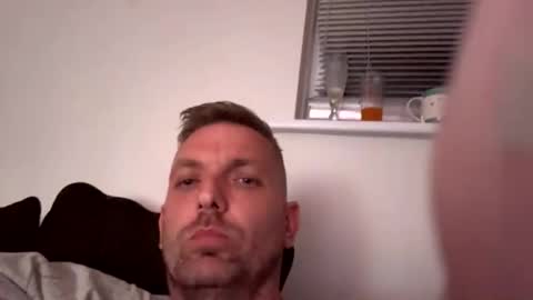 Snapshot of boomf86xxxx chatting on 04-18-26, 09:04 boomf86xxxx online show from 04-18-26, 09:04