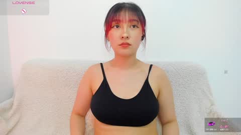 Snapshot of boonie_girl chatting on 01-24-25, 08:44 Booniee online show from 01-24-25, 08:44