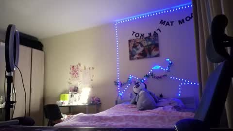 Milena online show from 02-04-26, 03:34