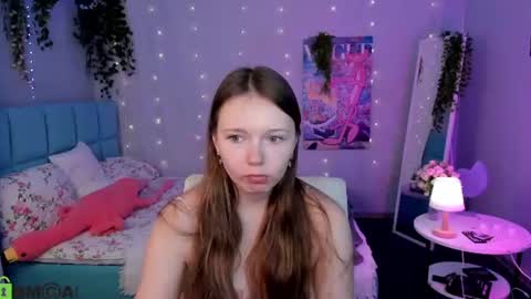 Milena online show from 07-30-26, 03:49