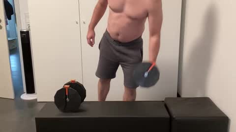 Snapshot of boopye chatting on 10-21-25, 07:42 boopye online show from 10-21-25, 07:42