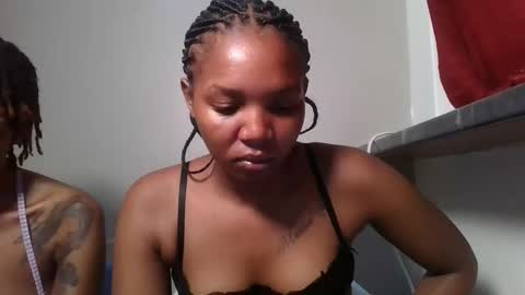 bootie_caramel online show from 06-05-26, 12:22