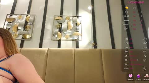 Snapshot of bootytrisha chatting on 12-02-24, 09:35 Trisha online show from 12-02-24, 09:35