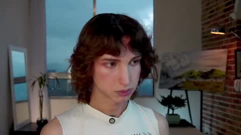 Snapshot of boream_ chatting on 02-24-25, 10:14 Bream online show from 02-24-25, 10:14