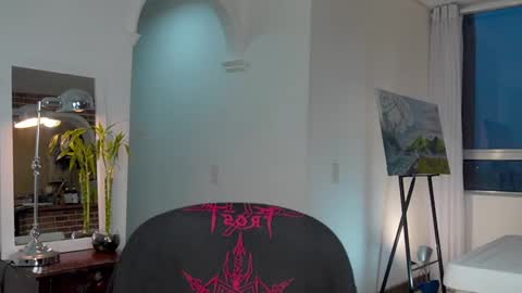 Snapshot of boream_ chatting on 02-28-25, 11:12 Bream online show from 02-28-25, 11:12