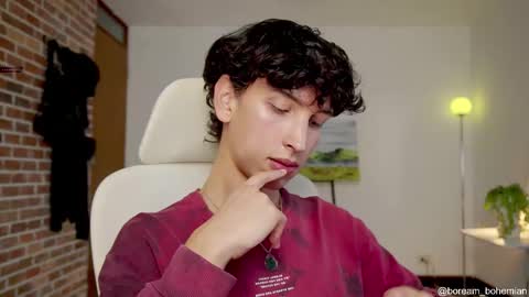 Snapshot of boream_ chatting on 10-28-25, 03:14 Bream online show from 10-28-25, 03:14