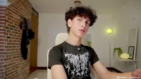 Snapshot of boream_ chatting on 11-03-25, 12:17 Bream online show from 11-03-25, 12:17