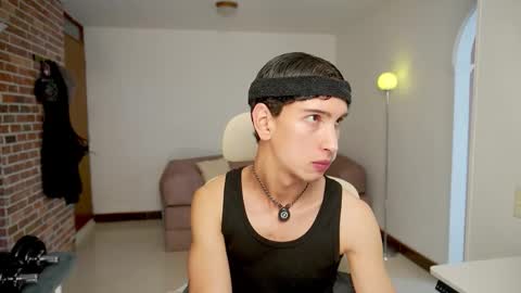 Snapshot of boream_ chatting on 02-05-26, 02:22 Bream online show from 02-05-26, 02:22