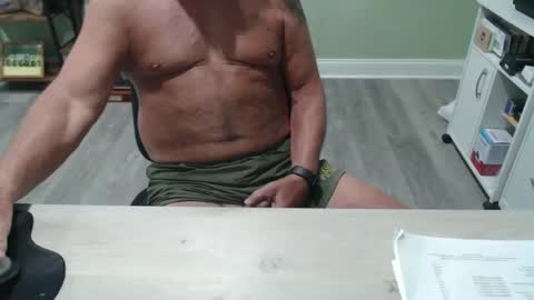 Snapshot of borntobebad2 chatting on 04-12-26, 04:23 borntobebad2 online show from 04-12-26, 04:23