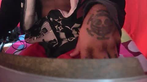 boss_playa98 online show from 03-05-25, 06:44