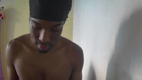 boss_playa98 online show from 04-28-26, 07:19