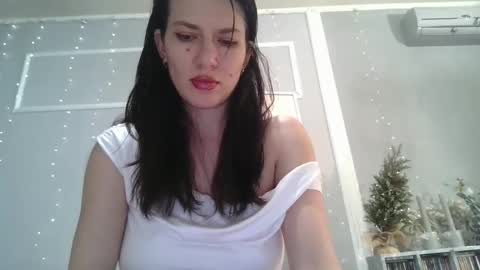 Snapshot of bossyiskitten chatting on 02-09-26, 03:21 Bossy online show from 02-09-26, 03:21