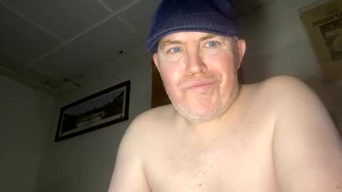 Snapshot of bostonirish45 chatting on 11-16-25, 09:15 bostonirish45 online show from 11-16-25, 09:15