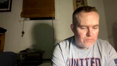 Snapshot of bostonirish45 chatting on 11-25-25, 02:22 bostonirish45 online show from 11-25-25, 02:22