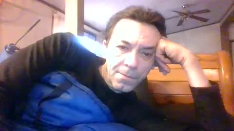 Snapshot of bottomcdforoldersc chatting on 01-04-25, 08:05 James online show from 01-04-25, 08:05