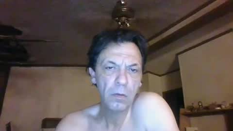 Snapshot of bottomcdforoldersc chatting on 10-21-25, 08:15 James online show from 10-21-25, 08:15