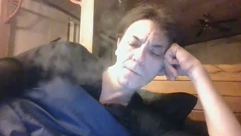 Snapshot of bottomcdforoldersc chatting on 02-05-26, 10:53 James online show from 02-05-26, 10:53