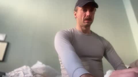 bottommanbln online show from 10-19-25, 03:12