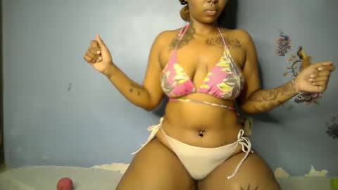 botty_queen online show from 04-17-26, 11:19