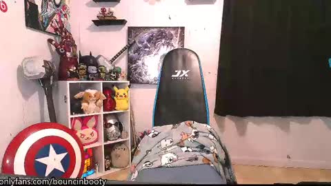 Pumpkin Butt online show from 03-11-25, 06:53