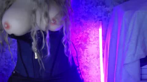 Snapshot of bouncybluebabe chatting on 11-11-25, 09:42 Alexandra - Alexandra trans crossdresser bigtits sissy crossdresser lovense sissy CHEAP THRILLS online show from 11-11-25, 09:42