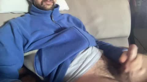 Snapshot of bowieboy91 chatting on 12-18-24, 11:13 bowieboy online show from 12-18-24, 11:13