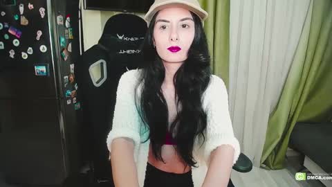 Helen  online show from 01-14-25, 05:12