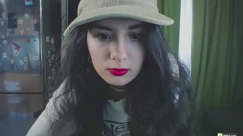 Helen  online show from 02-18-25, 11:44