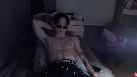 boxman556990 online show from 02-08-25, 11:12