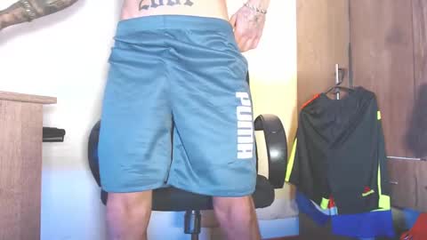 boy_master5 online show from 02-28-25, 12:09