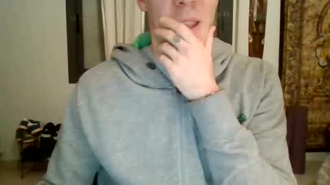 Snapshot of boybcn94 chatting on 01-17-26, 06:11 boybcn94 online show from 01-17-26, 06:11