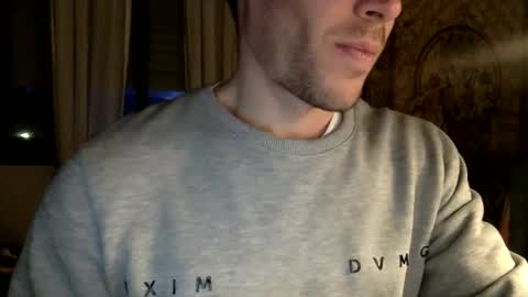 Snapshot of boybcn94 chatting on 03-10-26, 06:13 boybcn94 online show from 03-10-26, 06:13