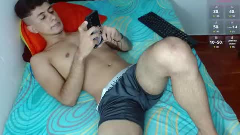 Snapshot of boyg_hots chatting on 06-11-26, 07:56 boyg_hots online show from 06-11-26, 07:56