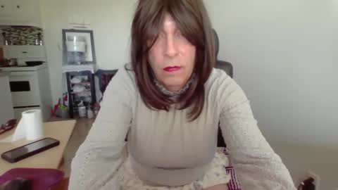 boygurl2500 online show from 03-08-26, 09:40