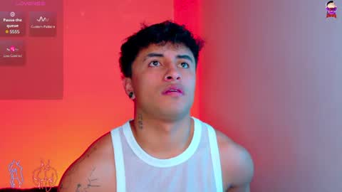 Snapshot of boylatin_777 chatting on 06-18-26, 10:25 miguel online show from 06-18-26, 10:25