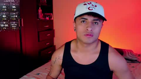 Snapshot of boylatin_777 chatting on 07-01-26, 11:37 miguel online show from 07-01-26, 11:37