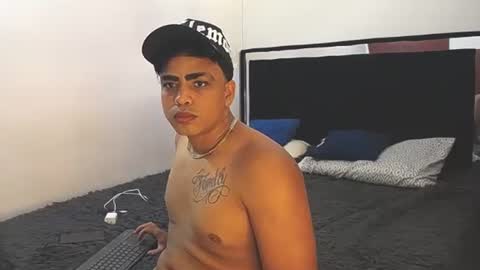 SEBASTIAN online show from 11-14-25, 08:18