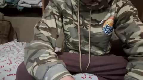 Snapshot of boypussysowet chatting on 01-06-26, 06:22 smoothslutfordaddy online show from 01-06-26, 06:22