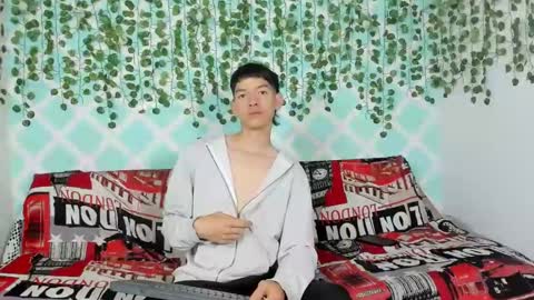 boys4hot_777 online show from 02-20-25, 11:53