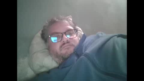 Snapshot of bozo81 chatting on 12-09-24, 05:07 bozo81 online show from 12-09-24, 05:07