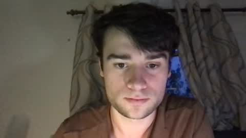 Snapshot of bozoluninss chatting on 10-21-25, 05:24 Jeff online show from 10-21-25, 05:24