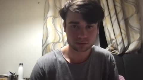 Snapshot of bozoluninss chatting on 11-08-25, 07:34 Jeff online show from 11-08-25, 07:34