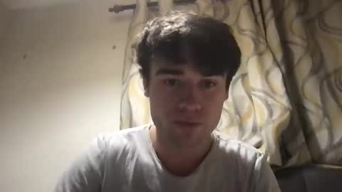 Snapshot of bozoluninss chatting on 11-16-25, 05:18 Jeff online show from 11-16-25, 05:18