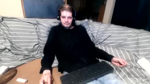 bponie1 online show from 09-16-25, 02:56