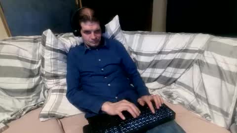 bponie1 online show from 09-21-25, 01:51