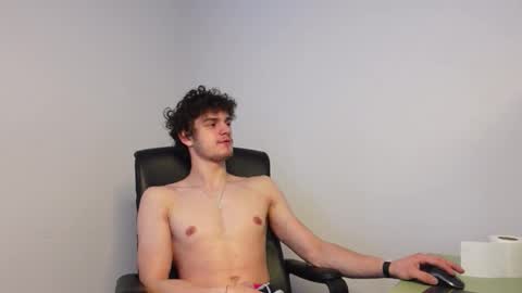 Snapshot of brad_holloway chatting on 02-25-26, 07:07 BRAD HOLLOWAY online show from 02-25-26, 07:07