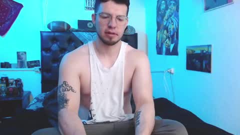 brad hot boy online show from 12-16-24, 03:32