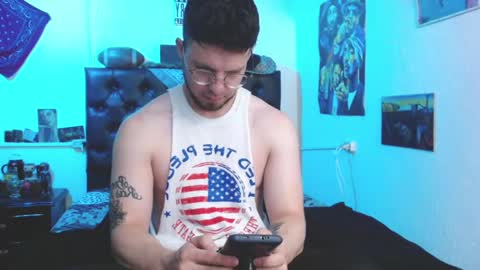 brad hot boy online show from 01-06-25, 03:40